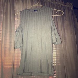 Kendall & Kylie Cropped Baby Blue Shirt Size S